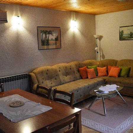 Apartment Racing Beli Manastir Extérieur photo